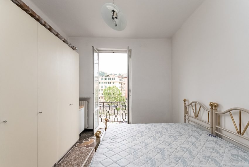 via moresco-12