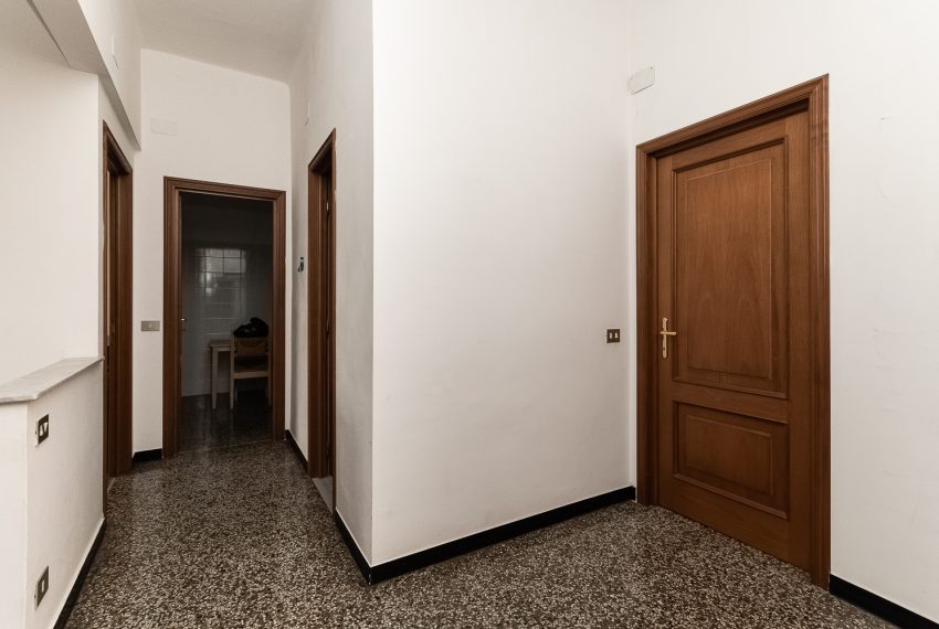 via moresco-20