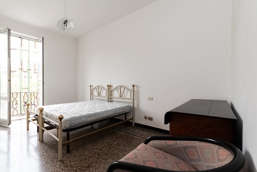 via moresco-8